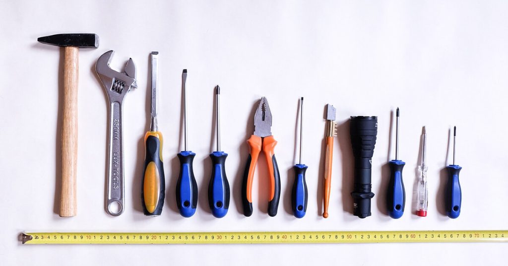 Top 10 Essential Hardware Tools for Every Homeowner Screwdriver Set roadnarrows-store.com